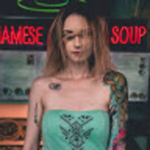 Meet your Posher, Lena